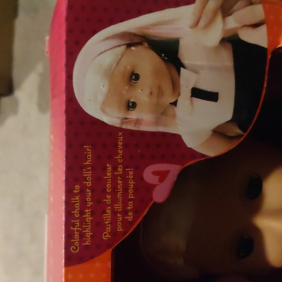 NEW! Our generation doll Deco collection Amya Fashionable Fun Hair Style Guide - Picture 3 of 8